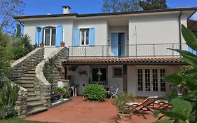 Villa Pera